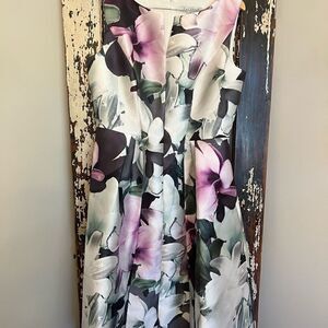 Women’s gorgeous Kay Unger floral Mikado A-line cocktail dress. Size 12.